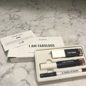 Realher I am Fabulous Lip Kit